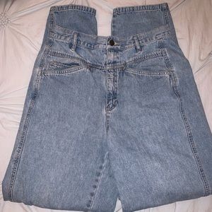 Vintage Light Wash Mom Jeans